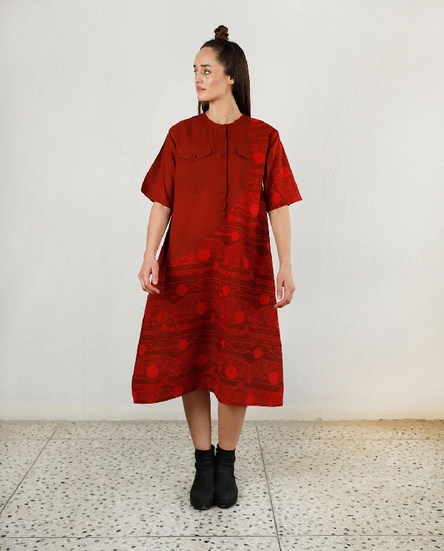 FLUID RED POCKET DRESS