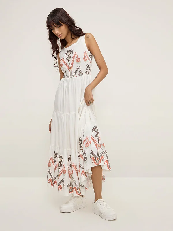 Bombay Paisley White Printed Tiered Dress