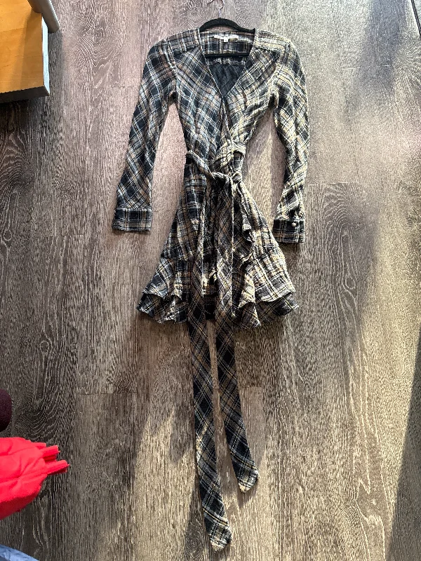 Veronica Beard Plaid Wrap With Belt Dress - size 4