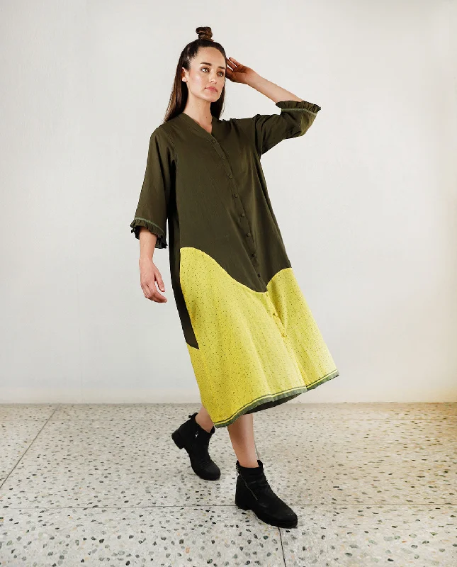 MOVEMENT BUTTONED DOWN DRESS