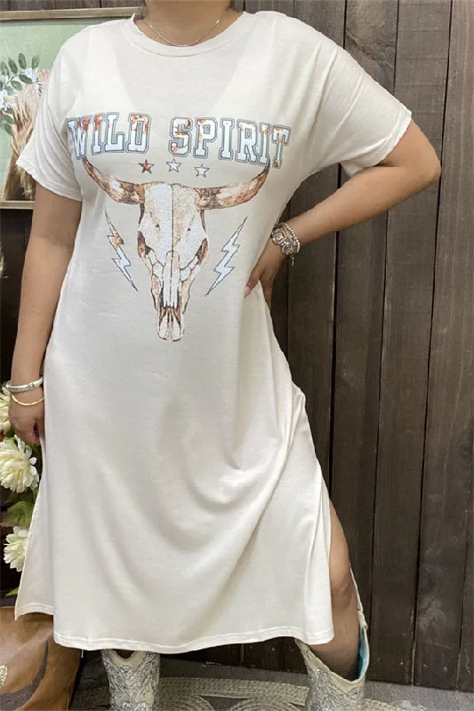 XCH13184  Bull " WILD SPIRIT"printed beige background fabric side slits short sleeve women long dress