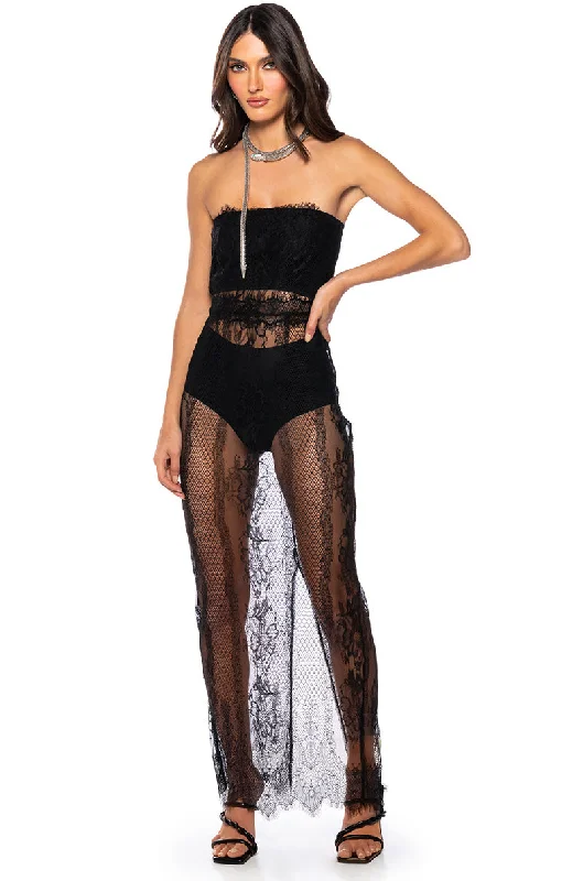MIDNIGHT ILLUSIONS STRAPLESS LACE MAXI DRESS Casual Maxi Dress with Pockets