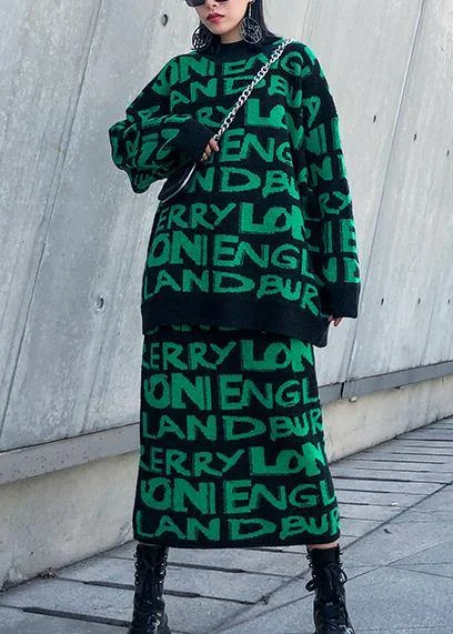 Cozy winter green prints knit sweat tops and elastic waist skirt casual two pieces slim fit skirt Cozy winter green prints knit sweat tops and elastic waist skirt casual two pieces slim fit skirt