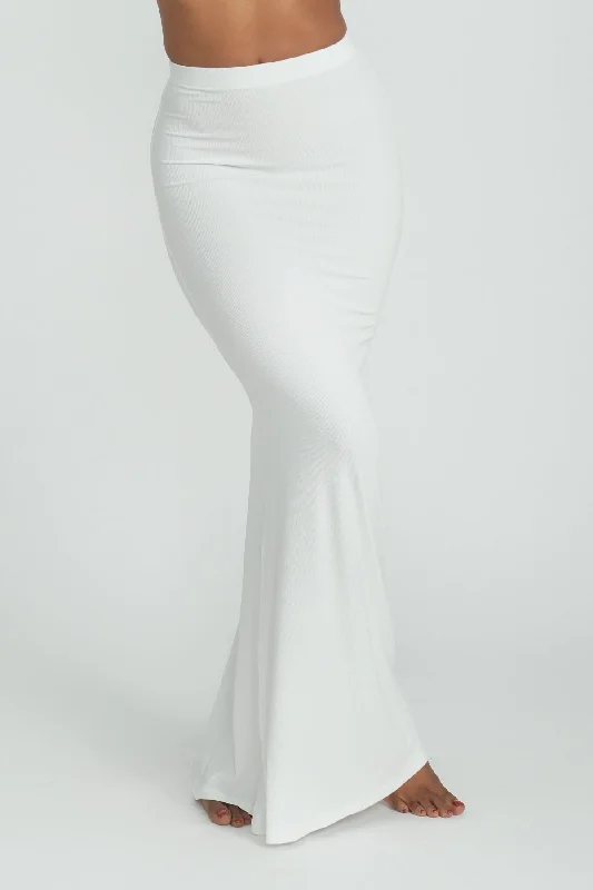 Dom Maxi Skirt- Dove athletic skirt fit