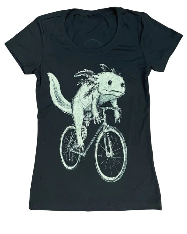 Axolotl on A Bicycle Women's Shirt Casual Boxy Short Shirt