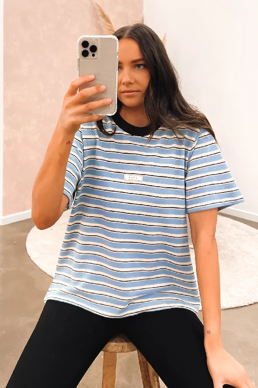 Patches Stripe Short Sleeve Tee Dusty Blue Iron Safe Non-Iron Wrinkle Free