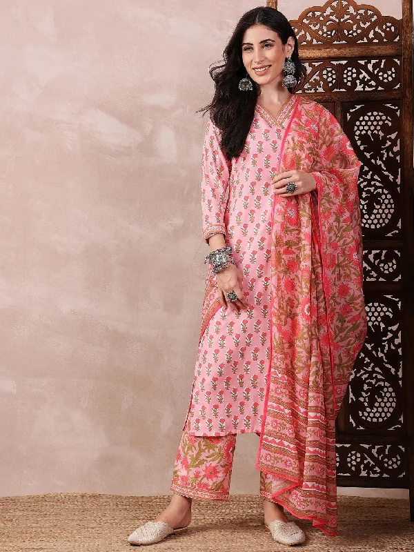 Women Pink Rayon Blend Floral Printed Straight Kurta Trouser With Dupatta Trousers Summer Linen Women Pink Rayon Blend Floral Printed Straight Kurta Trouser With Dupatta Trousers Summer Linen
